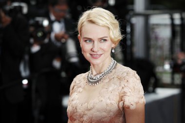 Naomi watts