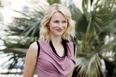 Naomi watts