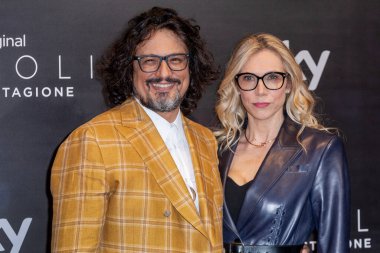 MILAN, ITALY - 07 Nisan 2022 'de İtalya' nın Milano kentinde yayınlanan 