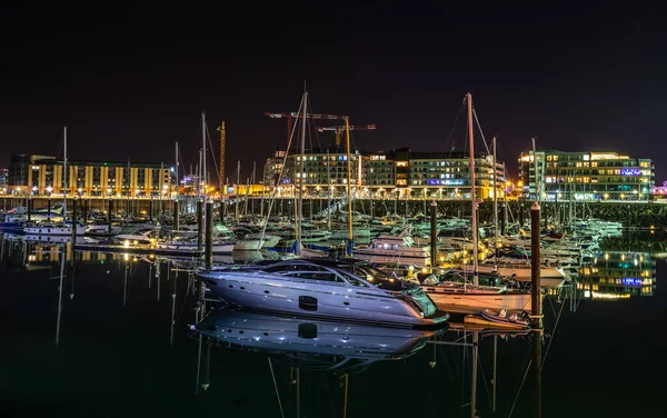 Marina Com Iates Nas Luzes Noite Saint Helier Bailiwick Jersey — Fotografia de Stock