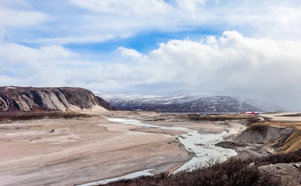 Autumn Greenlandic Wastelands Landscape Glacier River Bend Mountains Background Kangerlussuaq — Foto de Stock