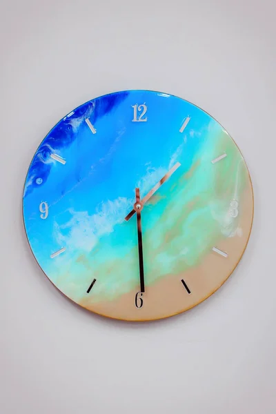 Relógio Vintage Artesanal Partir Madeira Resina Epóxi Relógio Forma Uma — Fotografia de Stock