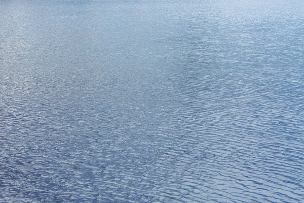 Hermosa Superficie Agua Azul Con Ondas — Foto de Stock