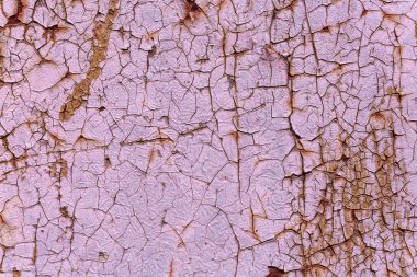 Duvardaki eski çatlak boya.