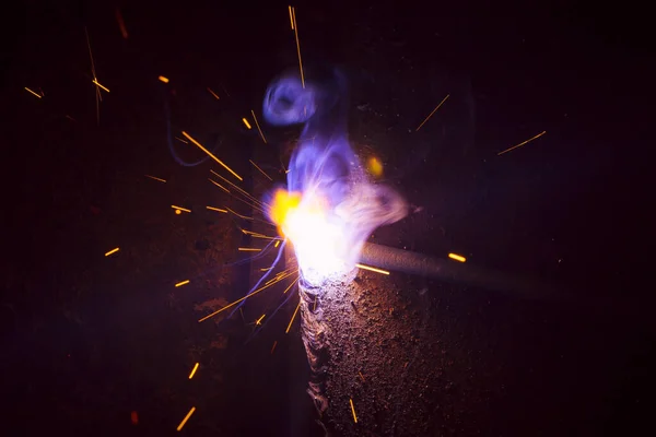 Faíscas Metal Solda Com Fumaça — Fotografia de Stock