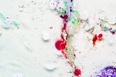 Farklı şekillerde akrilik lekelerin soyut arkaplanı