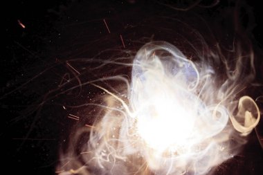 Duman ve yıldızların soyut arkaplanı