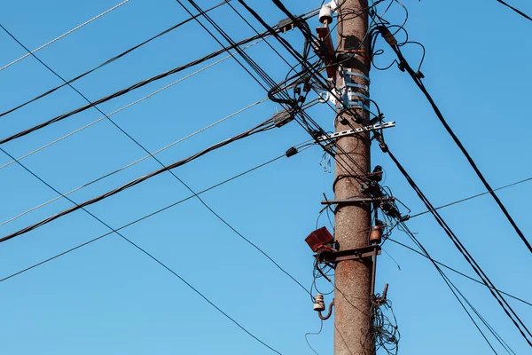 yüksek voltaj kulesi, elektrik direği