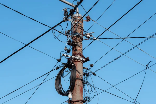 yüksek voltaj kulesi, elektrik iletimi