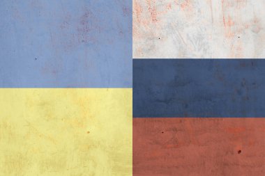 Ukrayna ve Rusya Federasyonu bayrağı askeri çatışmayla ilgili haberler için çizik ve hasar dokusu.
