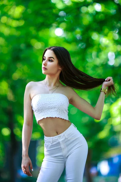 Beautiful Girl Central Park All White Style — Stock Fotó