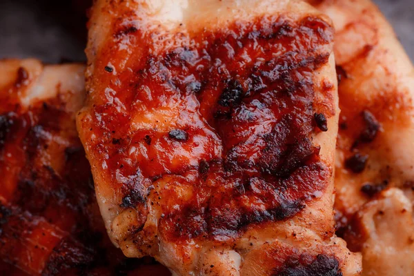 Hidangan Asli Hidangan Daging Sayap Ayam Goreng Renyah Dan Paha — Stok Foto