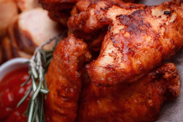 Serviço Original Pratos Carne Asas Frango Fritas Crocantes Coxas Bolas — Fotografia de Stock