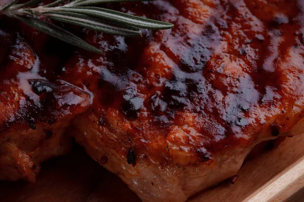 Flat Lay Grilled Pork Steak Caramelized Sauce Serving Meat Eco — Stok Foto