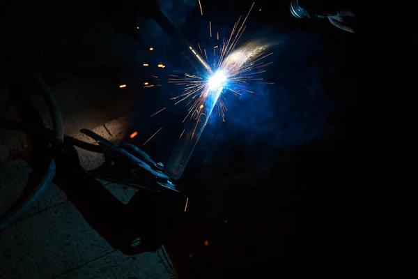 Welding Metal Sparks Smoke — Stock Photo, Image