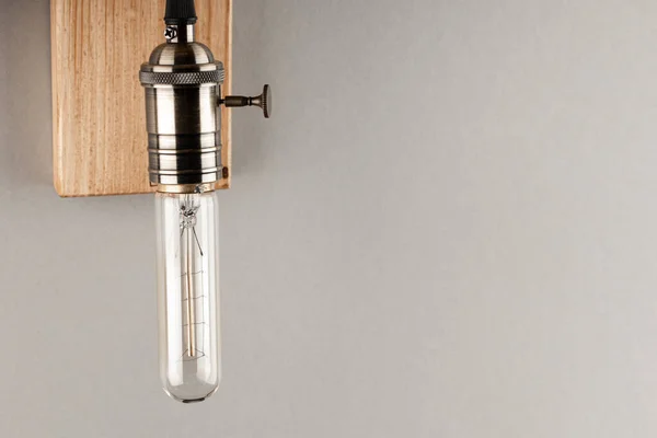 Decorative Wooden Wall Lamp Edison Light Bulb — Stockfoto