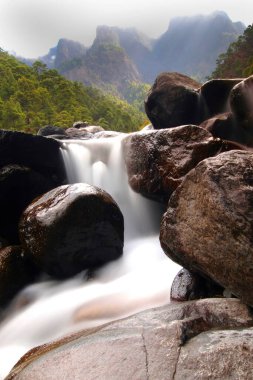 Taburiente Nehri, Caldera de Taburiente Ulusal Parkı, Biyosfer Rezervi, La Palma, Kanarya Adaları, İspanya, Avrupa