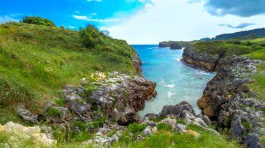 Kıyı ve Kayalıklar, Cantabrian Denizi, Buelna, Llanes, Asturias, İspanya, Avrupa