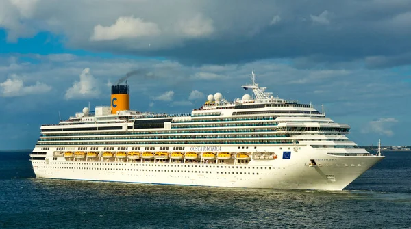 Passanger Ship Luxury Cruise Ship — Stock Photo, Image