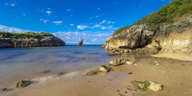 Buelna, Sahil ve Kayalıklar, Cantabrian Denizi, Buelna, Llanes, Asturias, İspanya, Avrupa