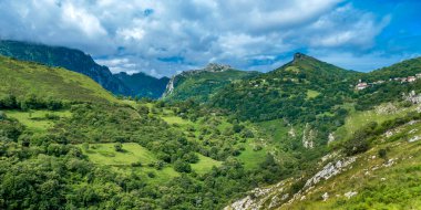 Dağ Sırası, Picos de Europa Ulusal Parkı, Asturias, İspanya, Avrupa