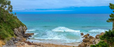 Vidiago Plajı, Cantabrian Denizi, Vidiago, Llanes, Asturias, İspanya, Avrupa