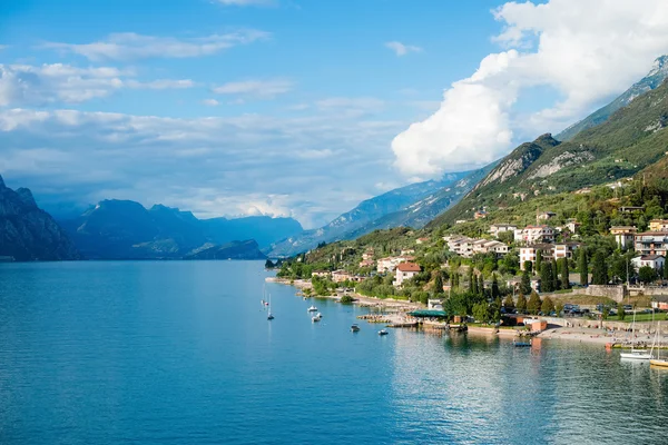 ガルダ湖は、イタリアで最大の湖です。それもであります。 ロイヤリティフリーのストック写真