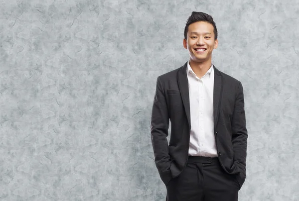 Joven asiático hombre de negocios — Foto de Stock