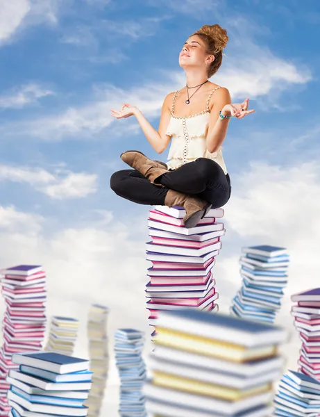 Estudiante meditando — Foto de Stock