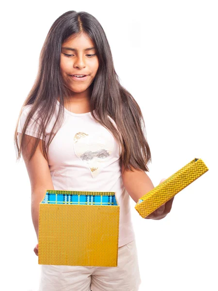 Girl opening present box — Stock Photo, Image