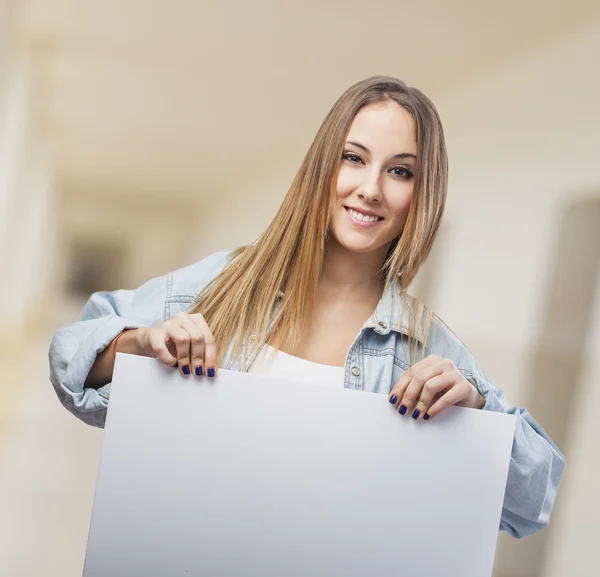 Vrouw bedrijf witte banner — Stockfoto