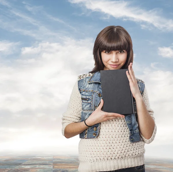 Woman holding book — Stock Photo, Image