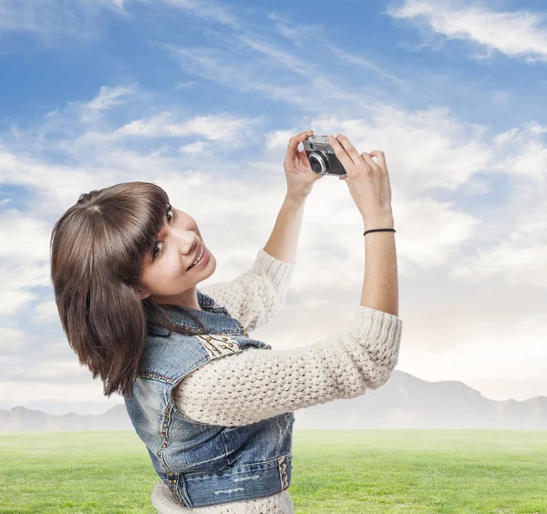 Frau macht Foto — Stockfoto