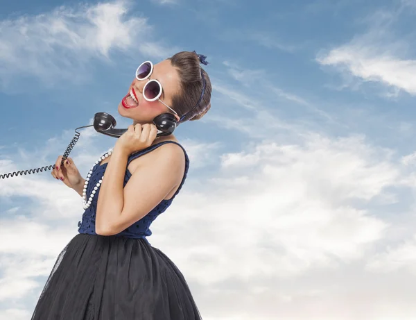 Mujer en el teléfono — Foto de Stock