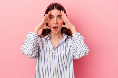 Yüzün yarısını avuç içiyle kaplamak eğlenceliydi..