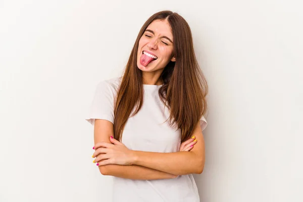 Giovane Donna Caucasica Isolato Sfondo Bianco Divertente Amichevole Attaccare Fuori — Foto Stock