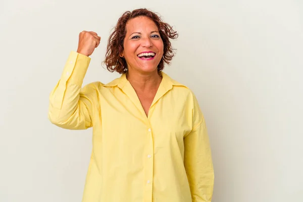 Middle Age Latin Woman Isolated White Background Cheering Carefree Excited — Photo