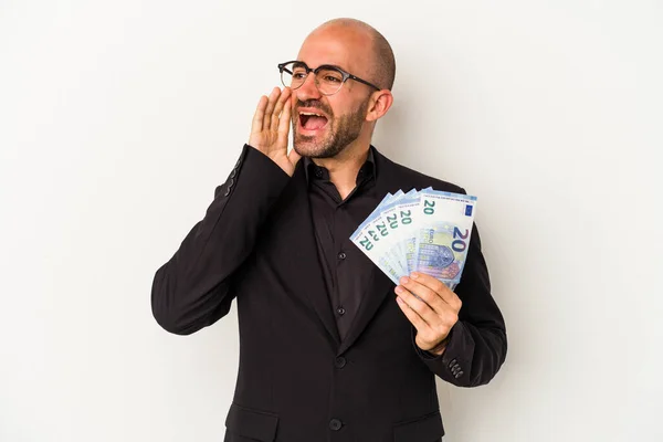 Young Business Bald Man Holding Bills Isolated White Background Shouting — Stock Photo, Image
