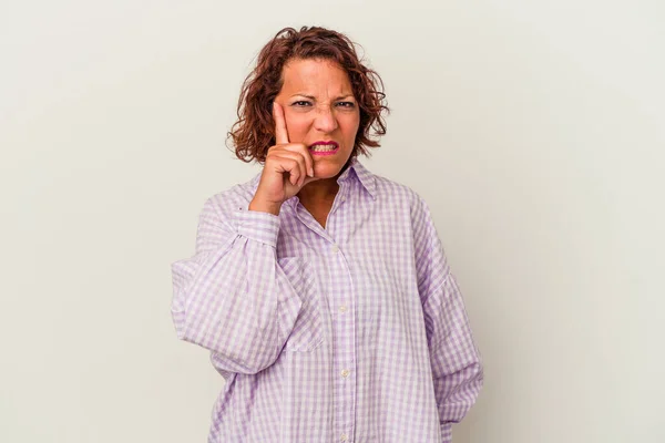 Middle Age Latin Woman Isolated White Background Covering Ears Hands — Photo