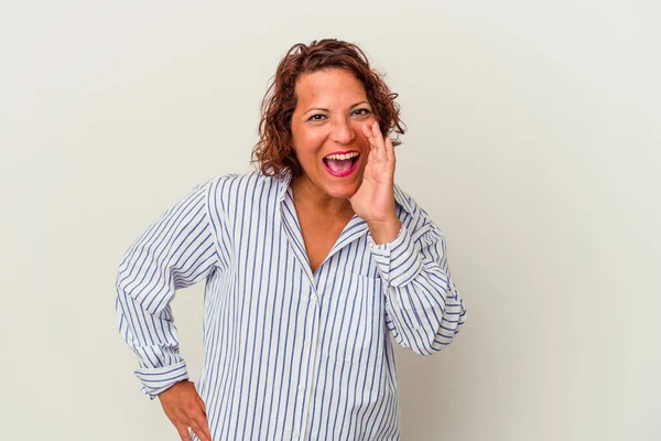 Middle Age Latin Woman Isolated White Background Shouting Excited Front — Stock Photo, Image