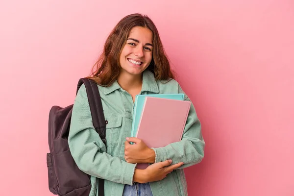 Молодая Кавказская Студентка Книгами Розовом Фоне Смеется Веселится — стоковое фото