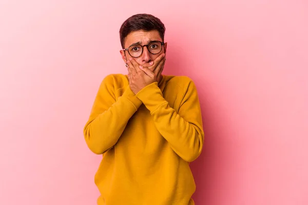 Young Caucasian Man Tattoos Isolated Yellow Background Covering Mouth Hands — Foto de Stock