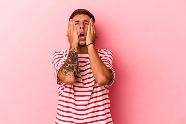 Young Caucasian Man Tattoos Isolated Yellow Background Whining Crying Disconsolately —  Fotos de Stock