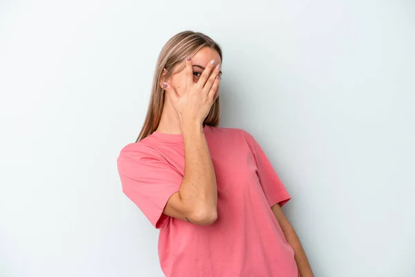 Young Caucasian Woman Isolated Blue Background Blink Camera Fingers Embarrassed — Stock Photo, Image