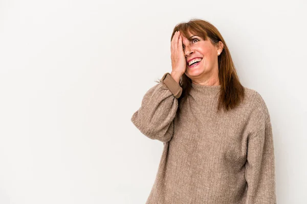 Middelbare Leeftijd Blanke Vrouw Geïsoleerd Witte Achtergrond Lachen Gelukkig Zorgeloos — Stockfoto