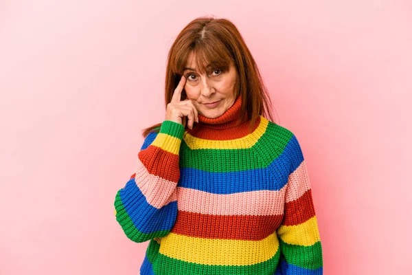 Middle Age Caucasian Woman Wearing Multicolor Sweater Isolated Pink Background — Stockfoto
