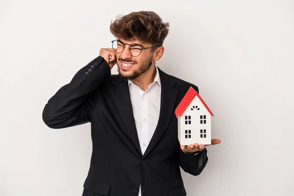 Young Arab Real Estate Man Holding Model House Isolated Isolated — Stockfoto
