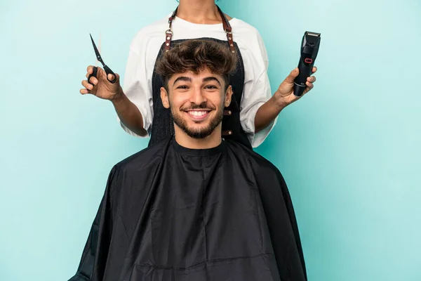 Young Arab Man Ready Get Haircut Isolated Blue Background Happy — Fotografia de Stock