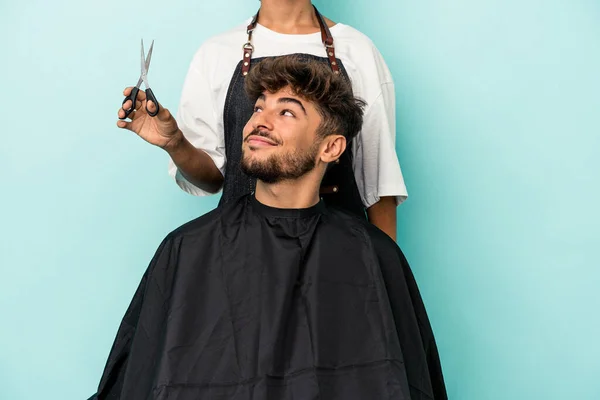 Young Arab Man Ready Get Haircut Isolated Blue Background Dreaming — 图库照片