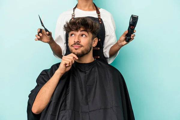 Young Arab Man Ready Get Haircut Isolated Blue Background Looking — 图库照片
